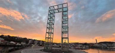Stord døra